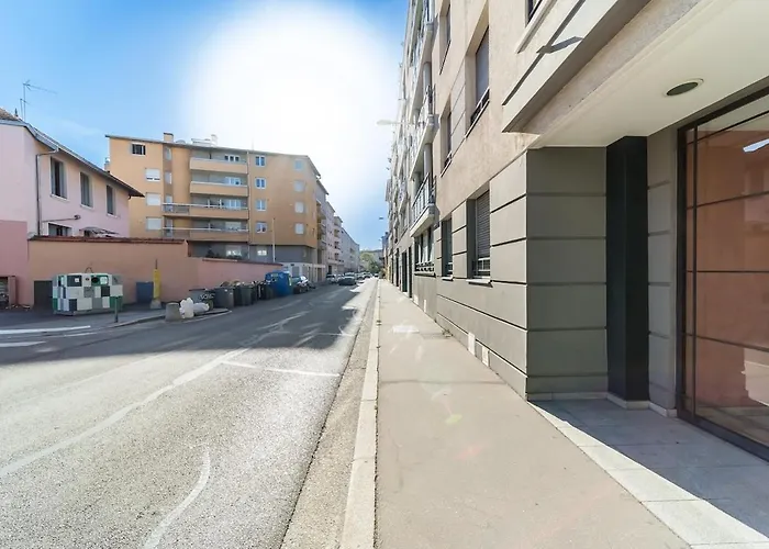 Balcon Et Design Urbain - Et Metro דירה